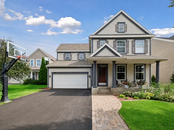 2374 Molnau Ct, Chaska, MN 55318