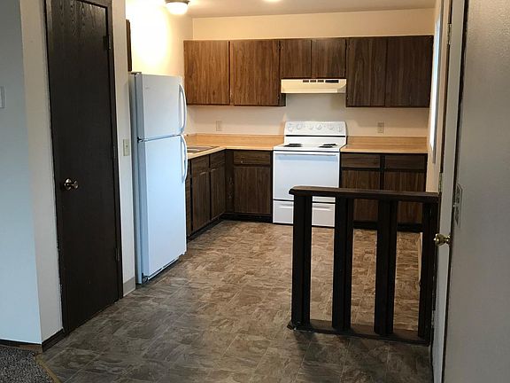 4th image of 1420 Worden Ave #B-2