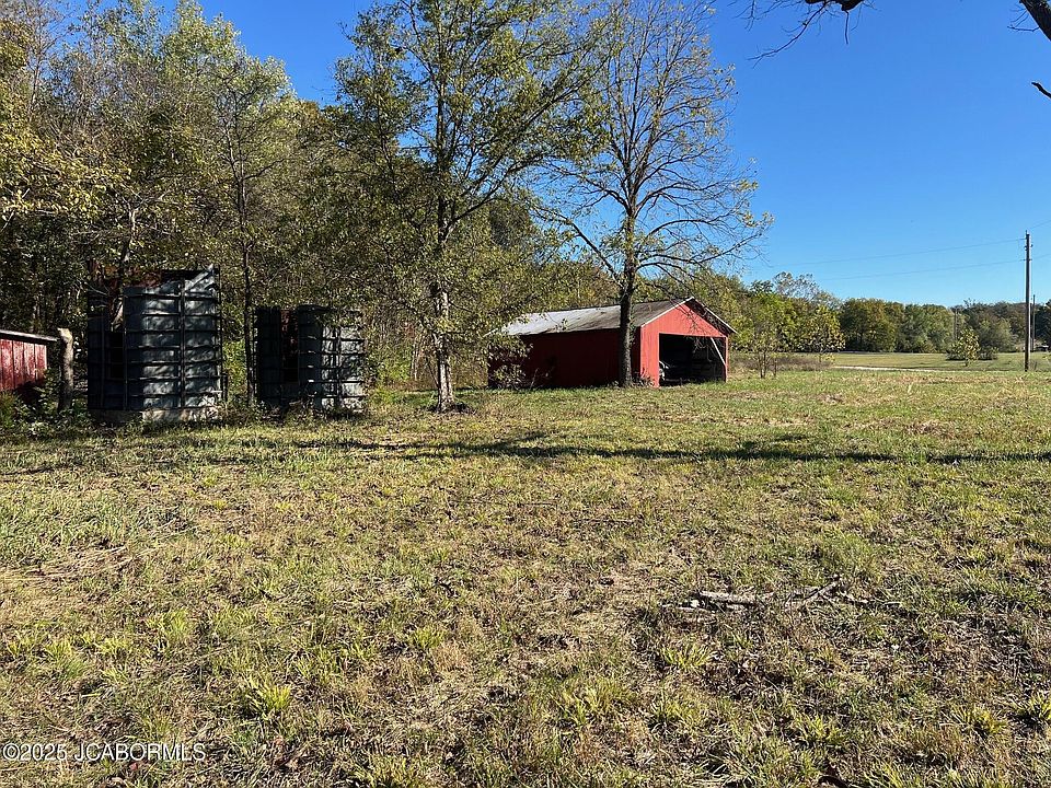 1st image of Osage River Ln
