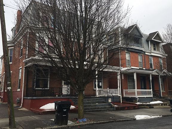 3rd image of 134 N 13th St