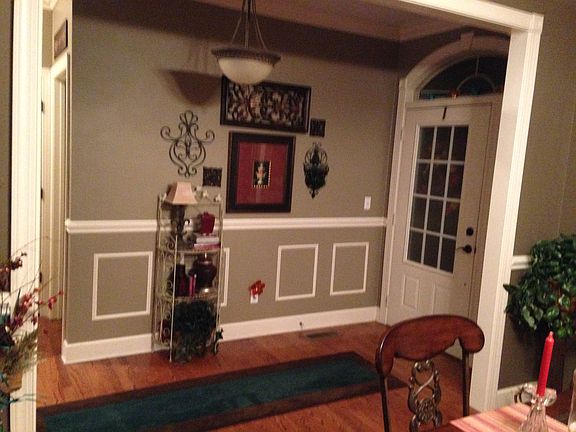 3rd image of 130 Julie Lynne Ln