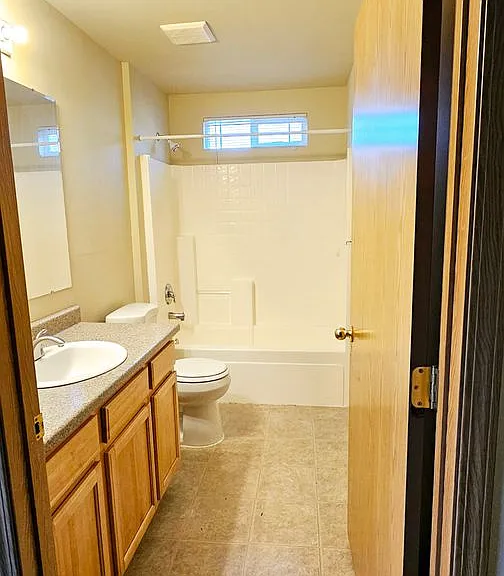1805 E Overland Rd #51 — Photo 12