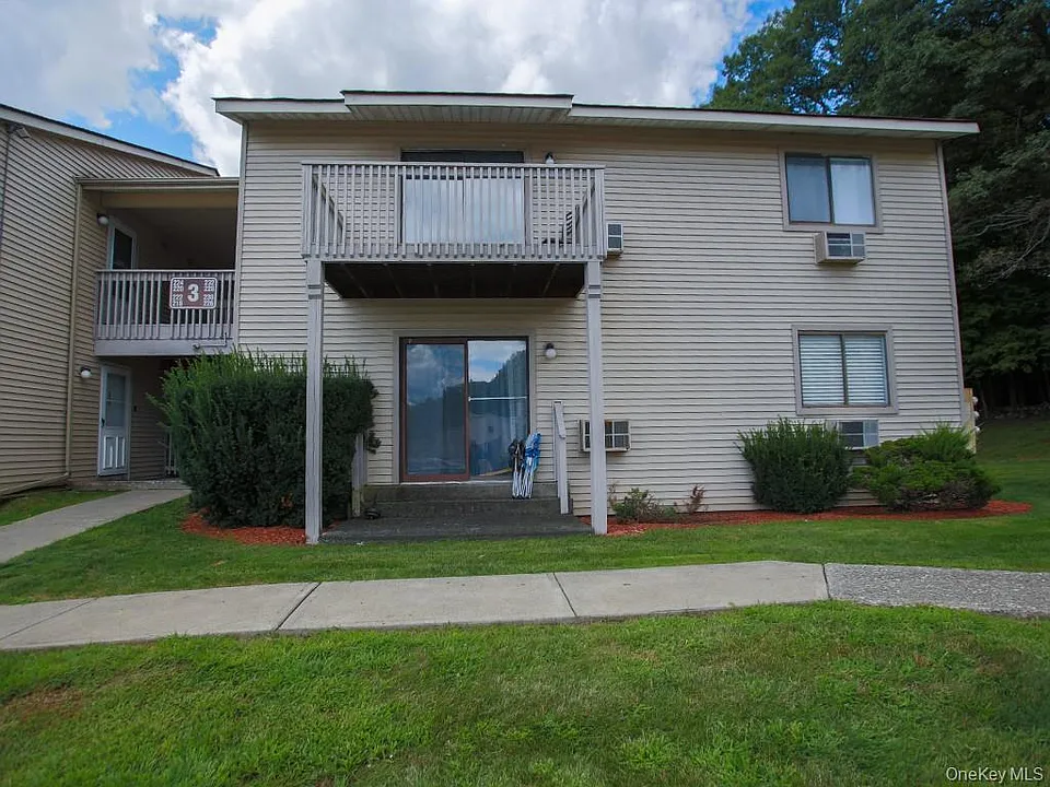 226 Concord Ln