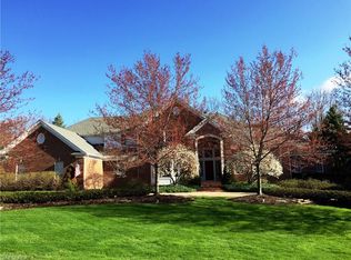 32685 Brighton Park Blvd, Solon, OH 44139