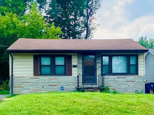 6111 Jackson Ave, Saint Louis, MO 63134