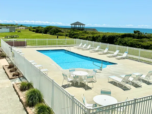 2401 W Fort Macon Rd, Atlantic Beach, NC 28512