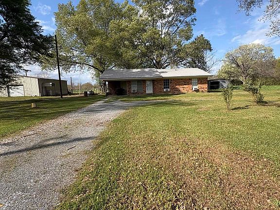 2nd image of 161 Ellis Ln