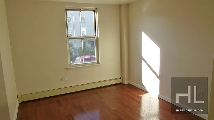 Rented by Highline Residential | media 55