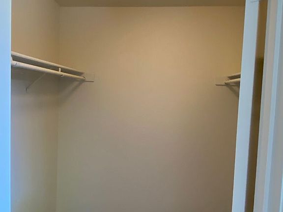 5th image of 4920 Summerwood Cir