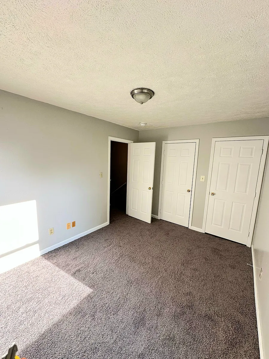 Building Photo - 507 W College St #A