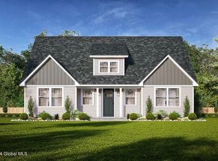48 Pewter Ln, Johnstown, NY 12095