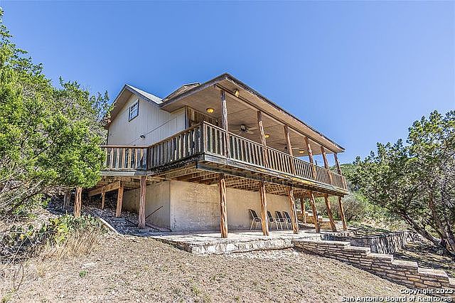 1st image of 606 Canyon Oaks Dr