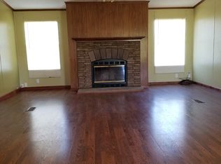 328 County Road 5632, Castroville, TX 78009