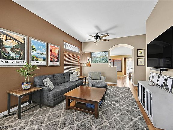 3rd image of 7021 Feather Pine St