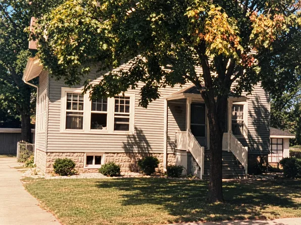 138 Hickory St, Frankfort, IL 60423