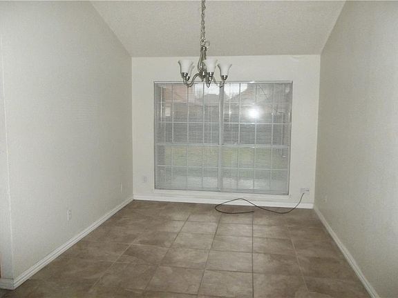 4th image of 2021 Walden Pl