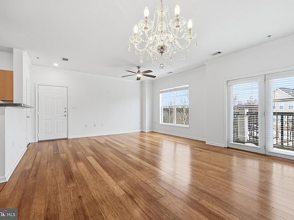 5th image of 5105 Travis Edward Way APT G