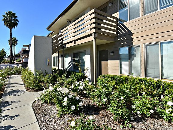 2nd image of 1925 West Dr APT D