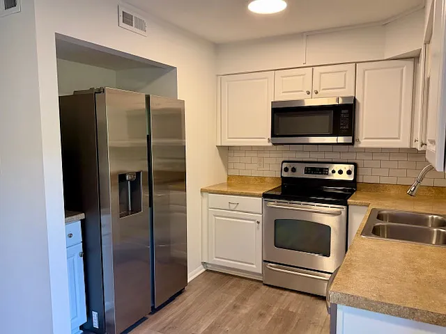 1208 Manassas Ct #A — Photo 7