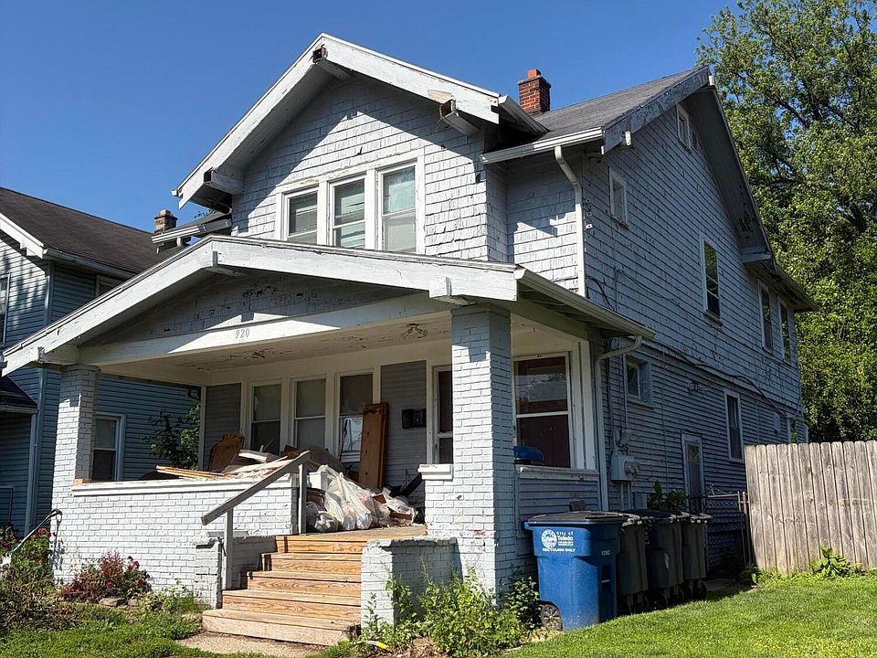 1st image of 920 National Ave