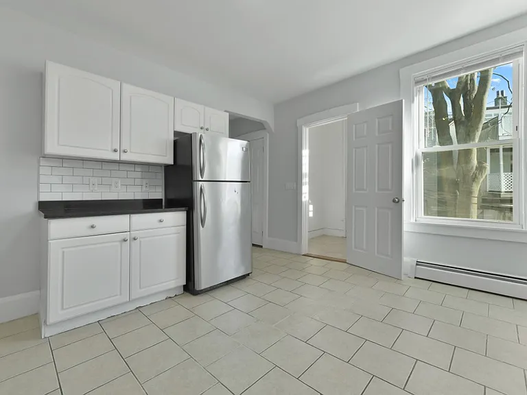 34-36 Boston St #1 — Photo 6