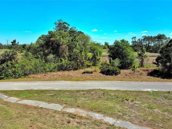 666 Charles Sise St, Lehigh Acres, FL 33974