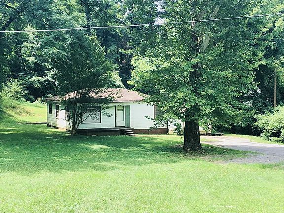2nd image of 240 Hickory Grove Blvd