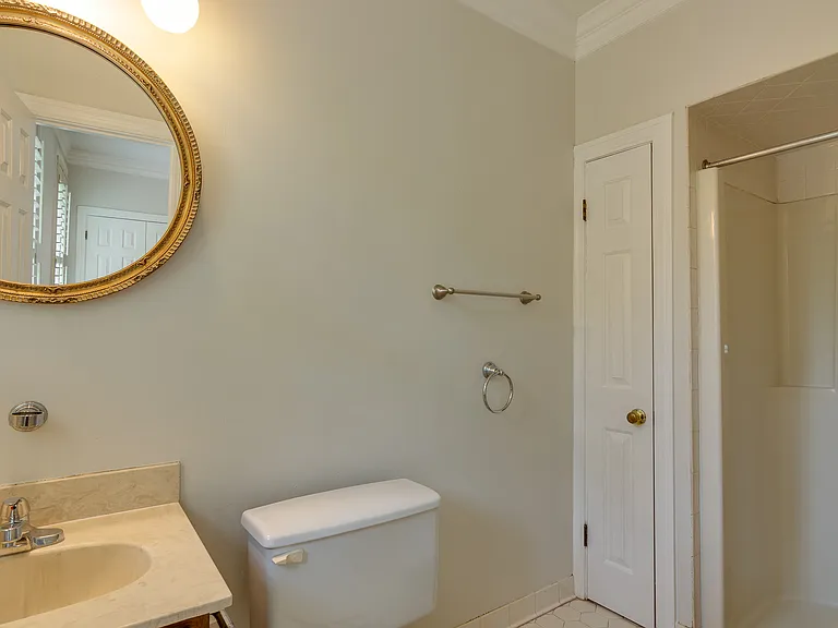 186 S Belvedere Blvd — Photo 25