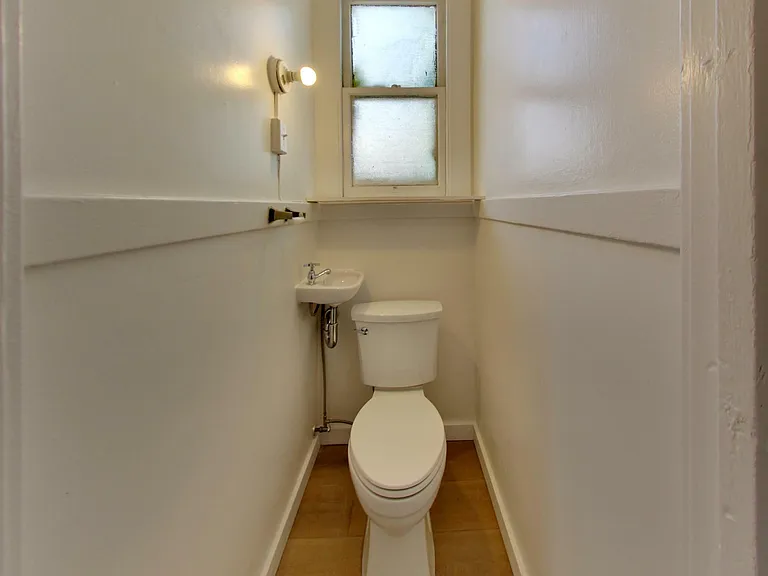425 Steiner St #3 — Photo 16