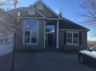 220 SW 3rd St, England, AR 72046