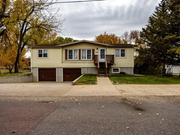 800 10th Ave SW, Great Falls, MT 59404
