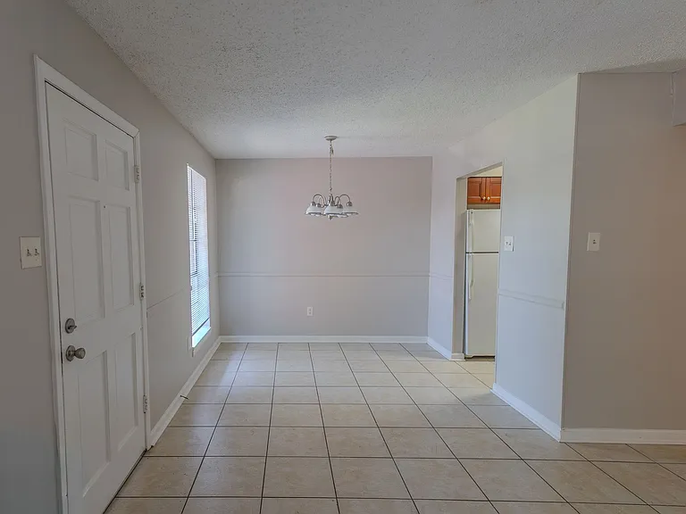 Concord Condominums — Photo 4