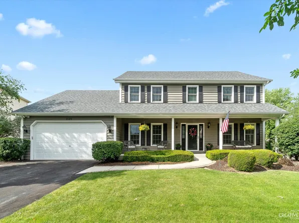1131 Thackery Ln, Naperville, IL 60564