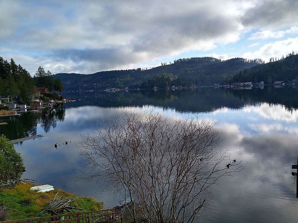 2nd image of 2339 Summit Lake Shore Rd NW