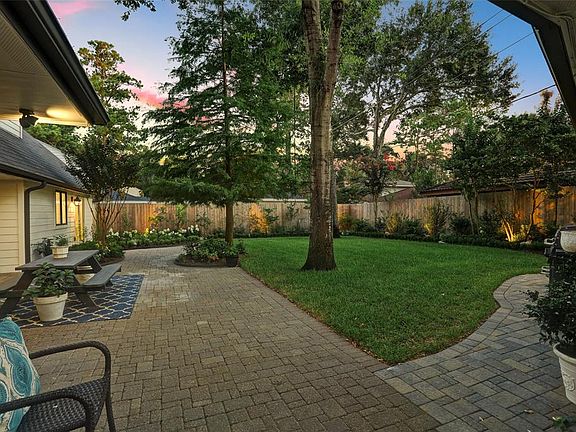 2nd image of 14451 Twisted Oak Ln