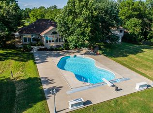 2850 W Mill Creek Ter, Columbia, MO 65203