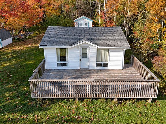 3rd image of 3457 Malagash Rd