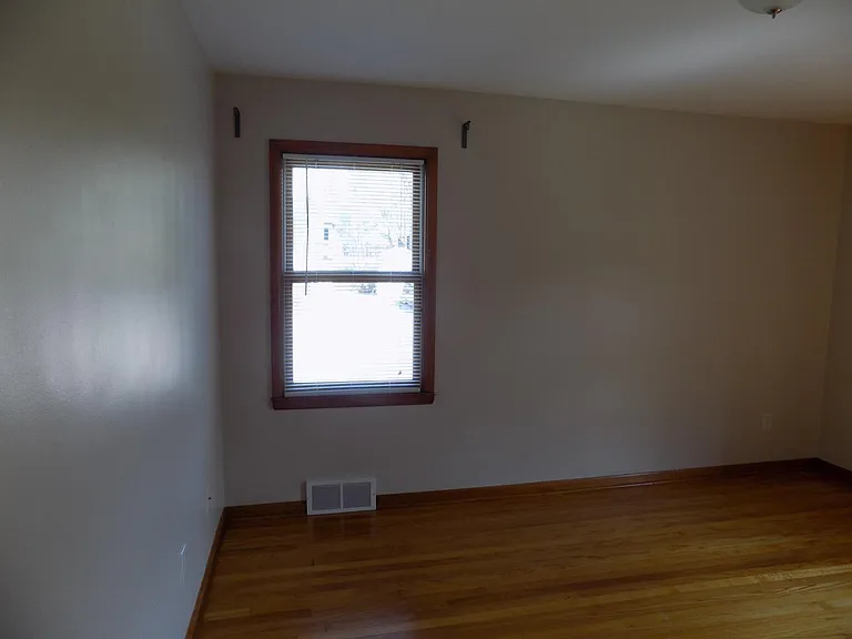 417 S 7th St #1 — Photo 17