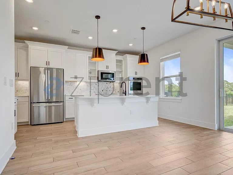 534 Sun Chaser Dr — Photo 8