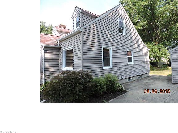 3rd image of 2128 Gregory Ave