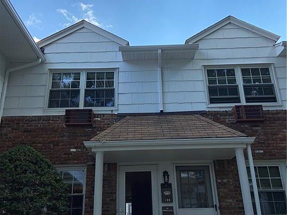 2nd image of 166 Parkside Dr #166