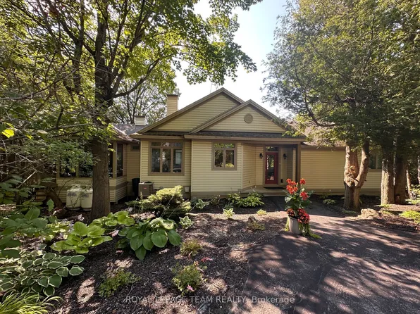 912 Maple Hill Rd, North Grenville, ON K0G 1T0