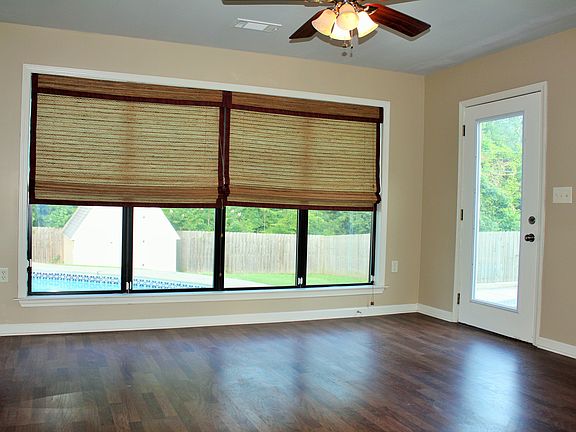 4th image of 7120 Juana Dr