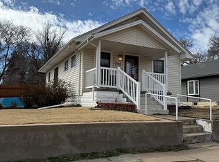 206 W 16th St, Hays, KS 67601