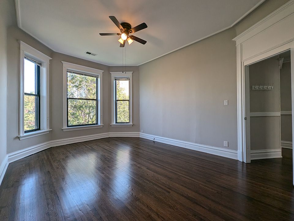 1st image of 3824 N Fremont St #3822-3N