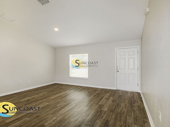 3rd image of 7893 N Jamaica Dr