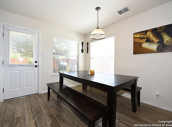 5th image of 10303 Fairlong Trl