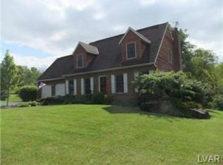 38 Bick Rd, Fleetwood, PA 19522