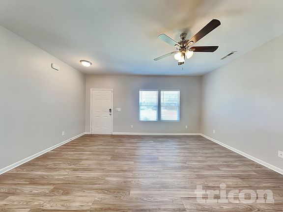 3rd image of 531 Comfort Way