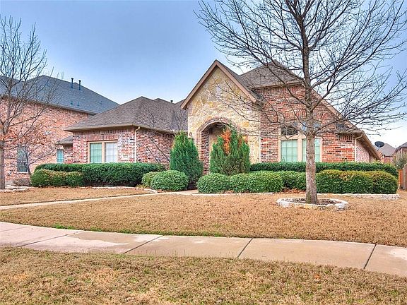 3rd image of 10165 Plainsman Ln